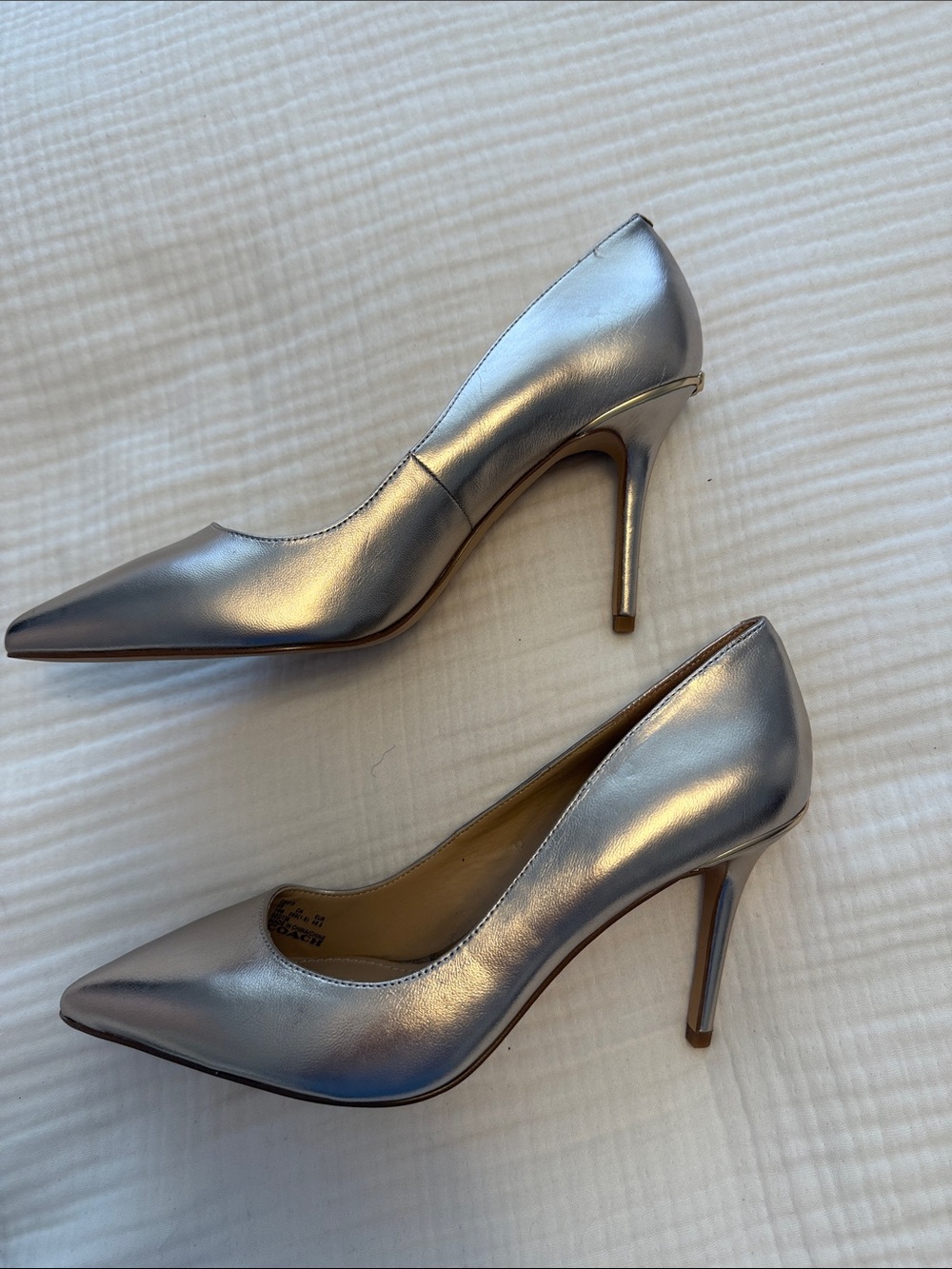 Coach Wiley Metallic Silver Pointed Toe Pumps New 10